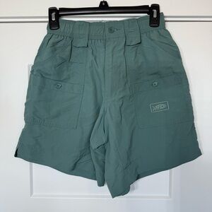 Aftco men’s Shorts Green size 28